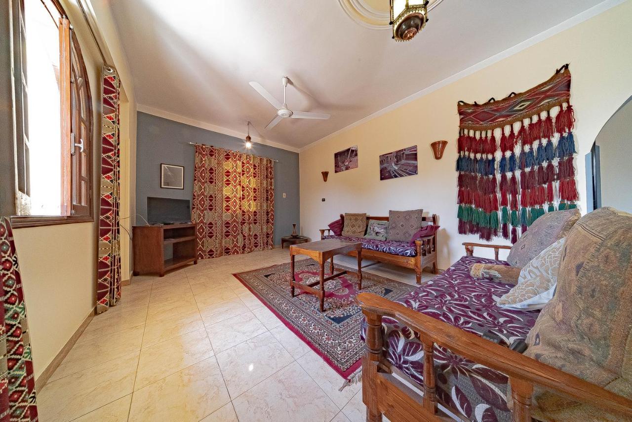 Bahri Apartment *