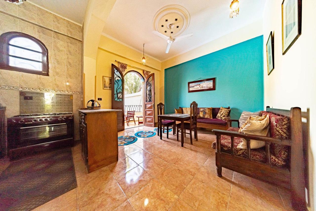Apartment Bahri